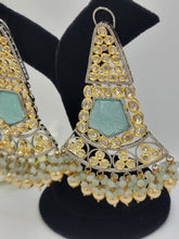 Load image into Gallery viewer, Aafreeda earrings - mint
